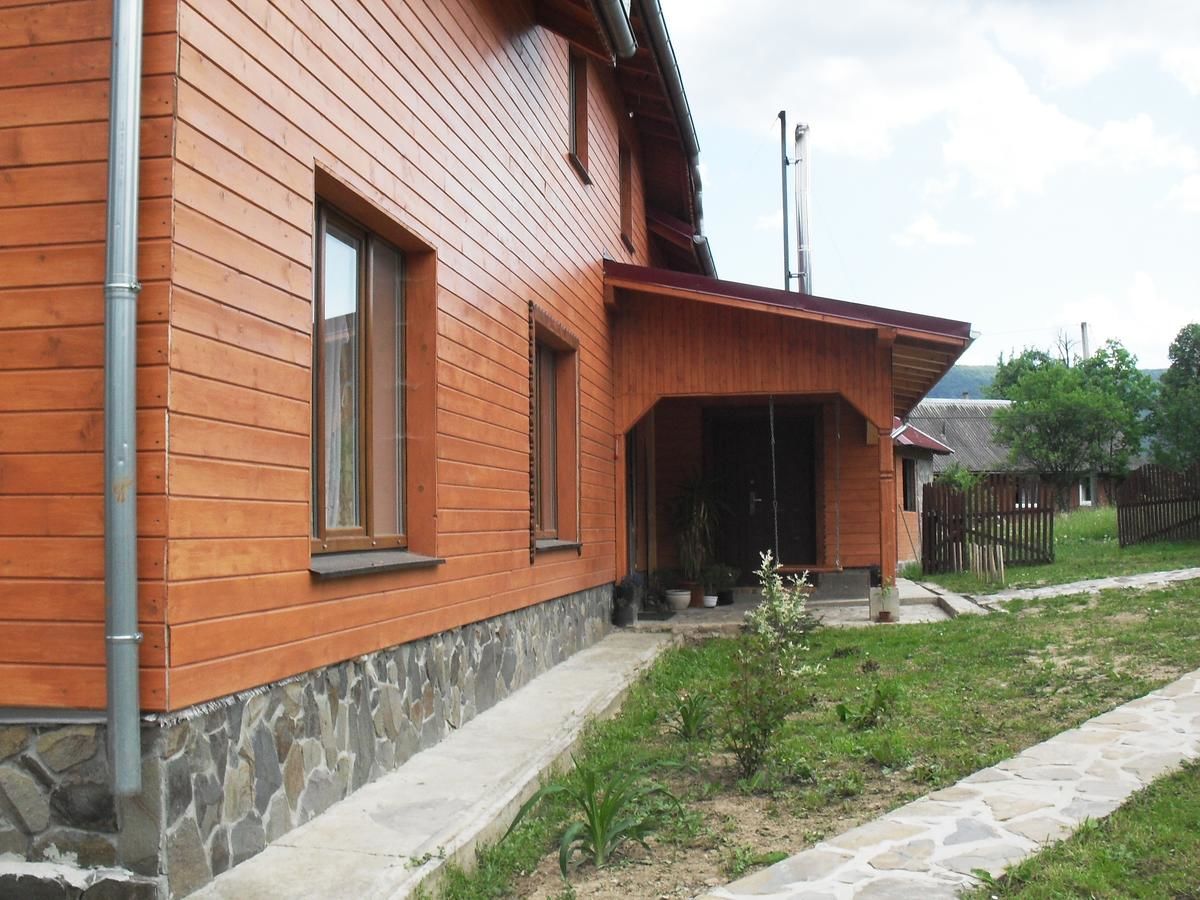 Гостевой дом У Марічки Яремче