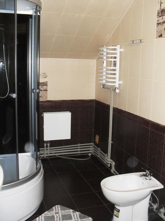 Гостевой дом У Марічки Яремче